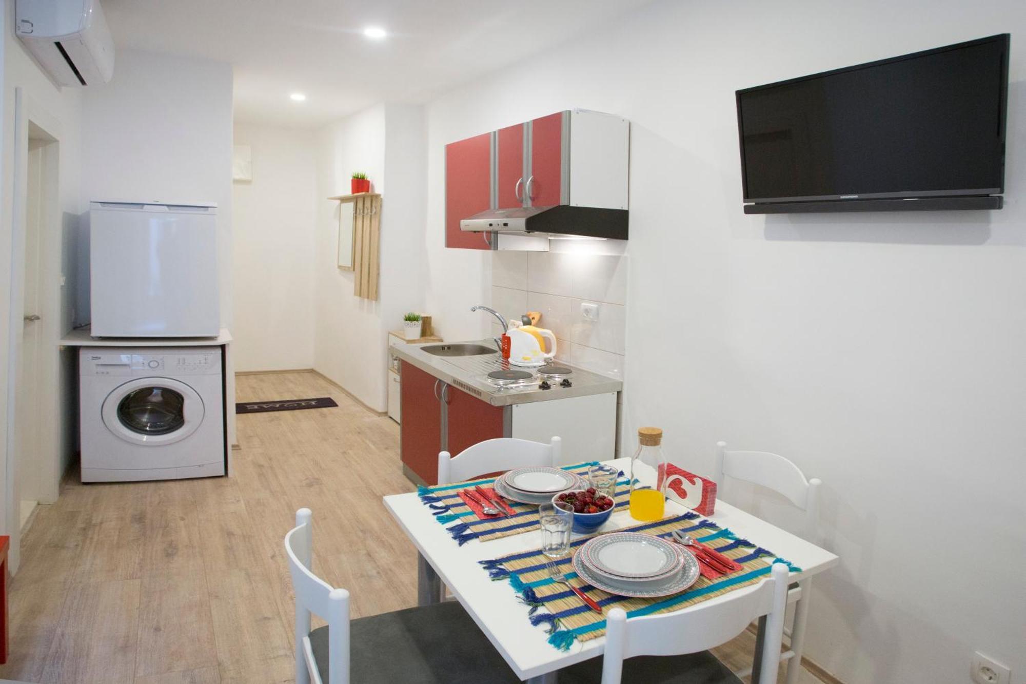 Apartma Dionis Unesco Luxury
