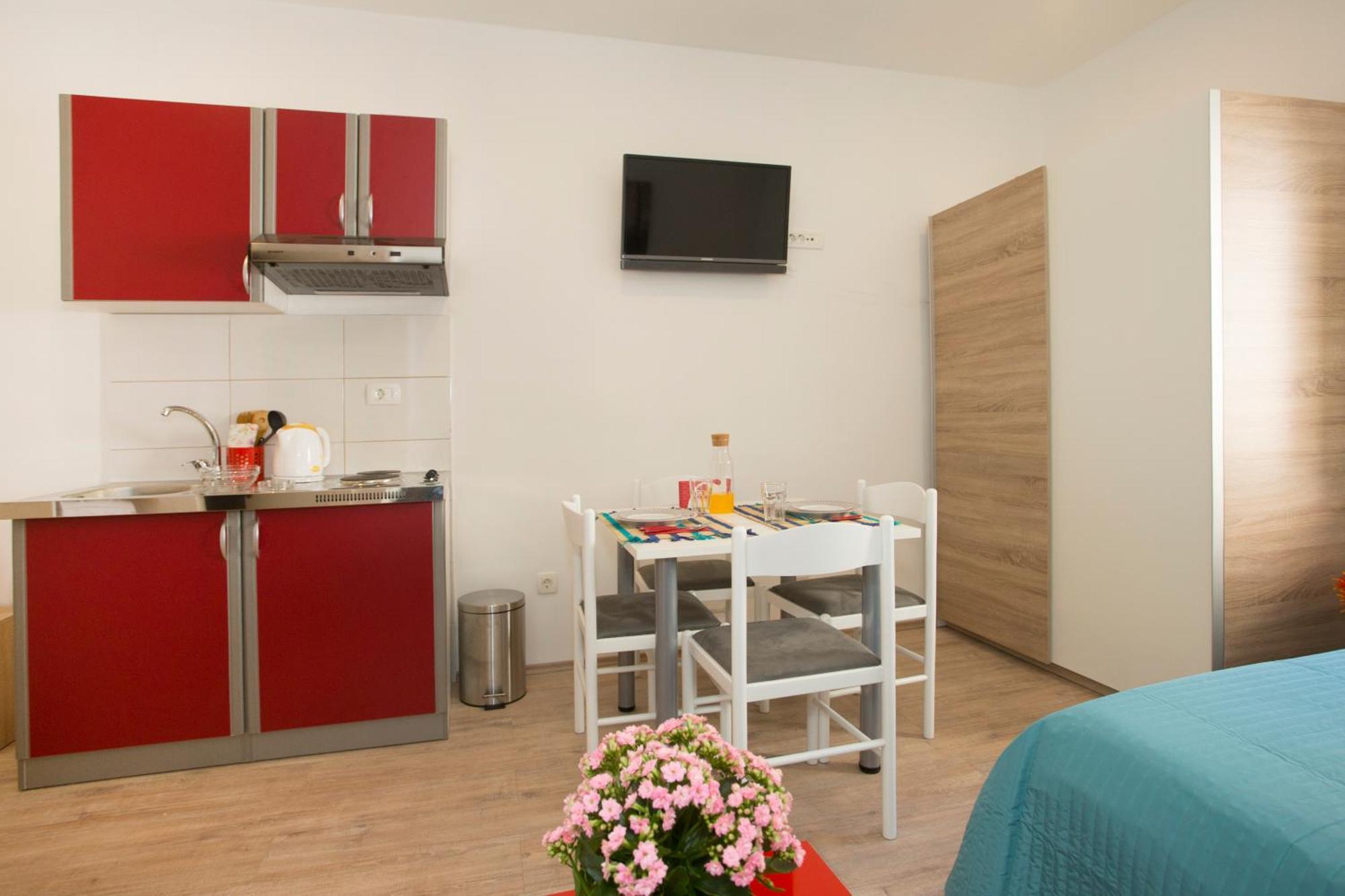 Apartment Dionis Unesco Luxury